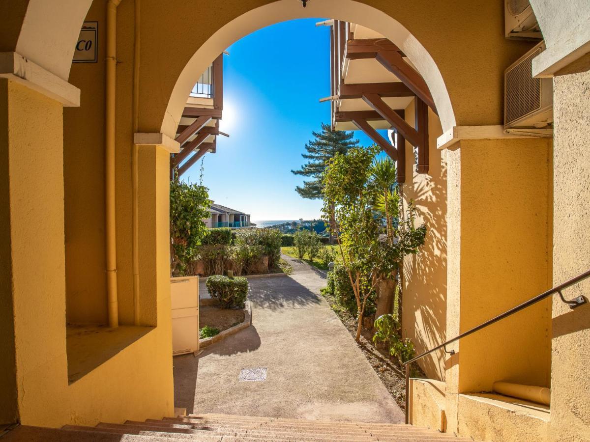 Apartment Village Cap Esterel - Le Village-53 By Interhome Saint-Raphaël Екстериор снимка