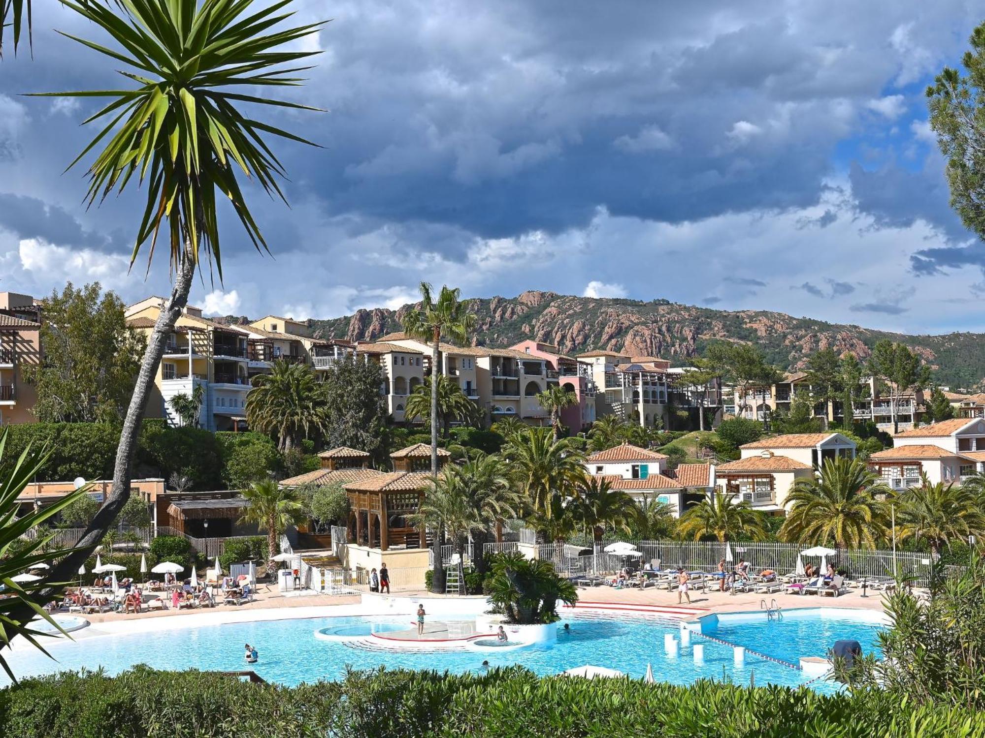 Apartment Village Cap Esterel - Le Village-53 By Interhome Saint-Raphaël Екстериор снимка